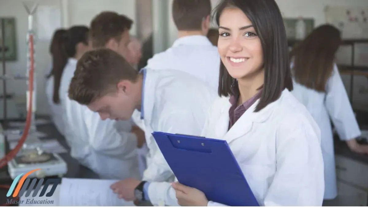 الصيدلة السريرية